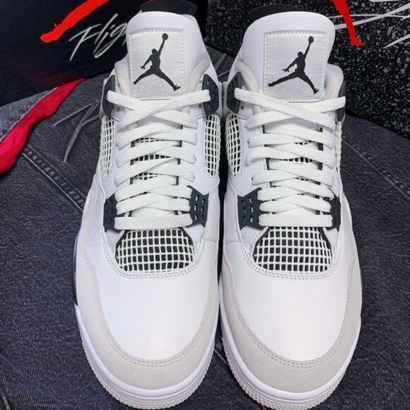 AJ4 White cement brand new man Jordan - Picture 4 of 7